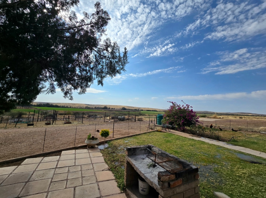 3 Bedroom Property for Sale in Upington Rural Northern Cape